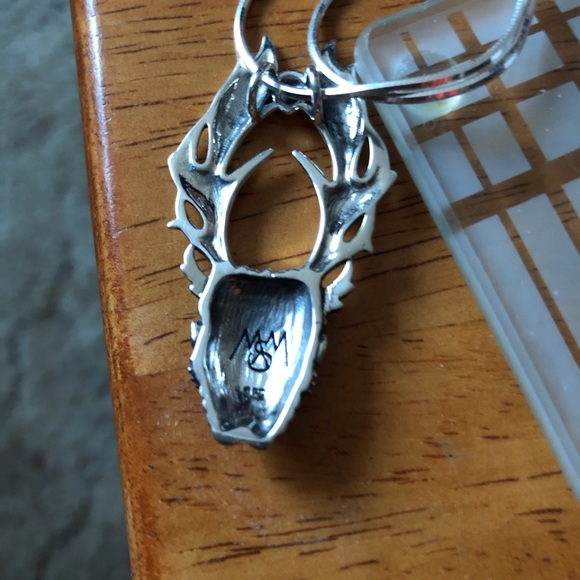 Pendant. The craftsmanship is well done on this piece. - Picture 2 of 2